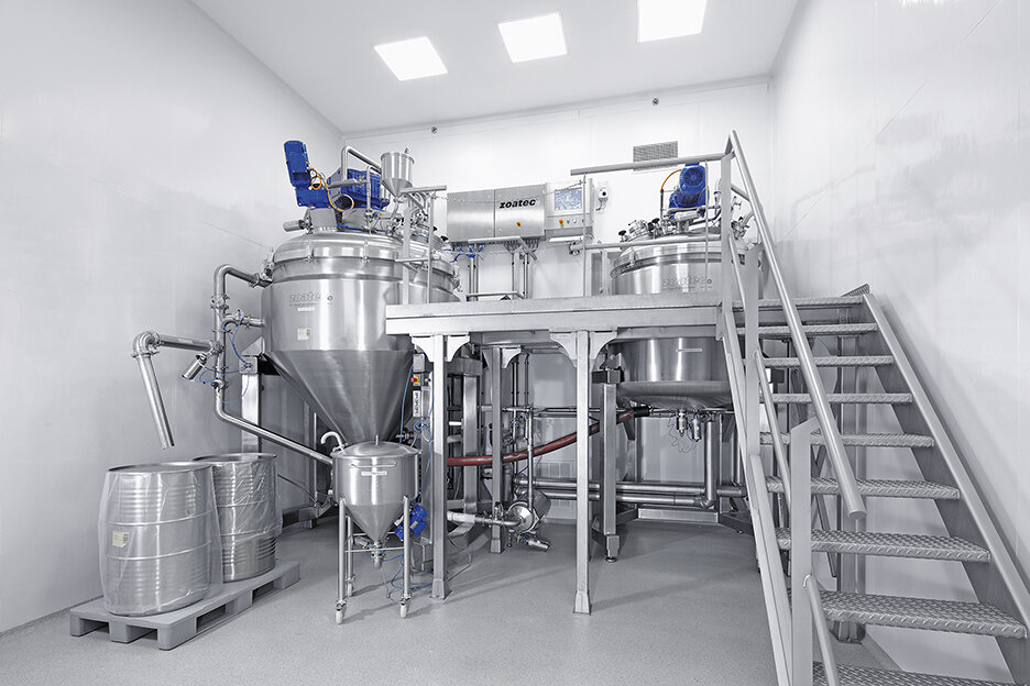 Batch vacuum processing plant